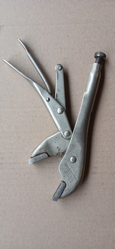 Vintage mole self grip - 7",